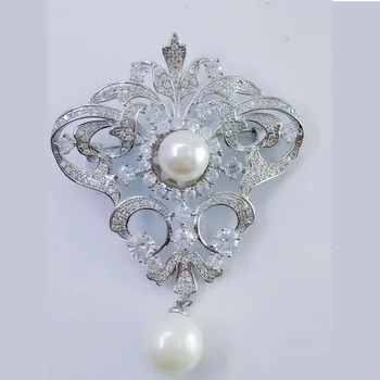 MADALENA SARARA Cubic Zircon Femei Brosa Vintage Flori Stil Pearl Elegant Pentru Femei Costum de Bijuterii Două Culori Combinate